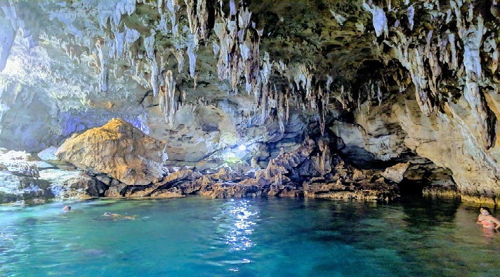 Hinagdanan 8 Hinagdanan Cave